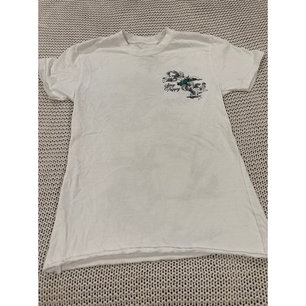 Fresh Laundry Stay Trippy Cherub Marijuana White Graphic T-Shirt Small